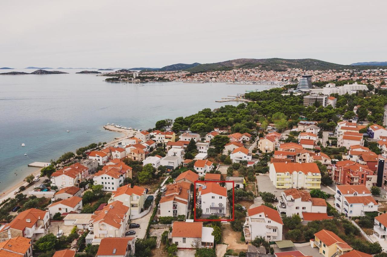 Apartmani Sanja Vodice Eksteriør billede